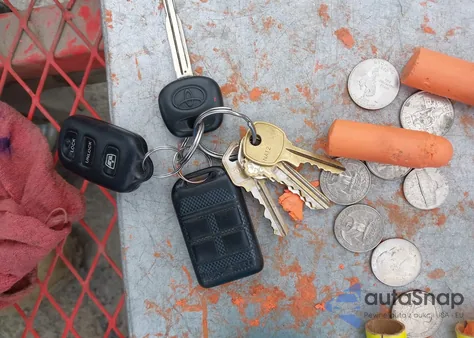 2004 Toyota Sequoia Limited V8 from USA, damaged, VIN 5TDBT48A24S228699